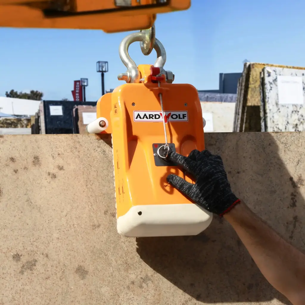 Aardwolf-manual-Slab-Lifter-3.webp